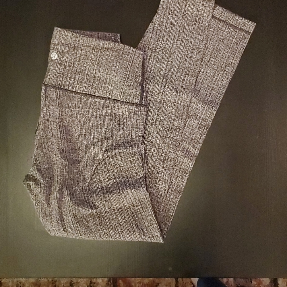 Lululemon Wunder Under 28" High Rise Luon Leggings
